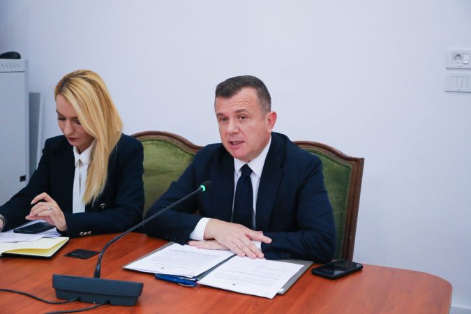 RAPORTON NË KOMISION/ Balla: Të dhënat e sistemit TIMS, 100% të mbrojtura. S’ka rrjedhje të dhënash