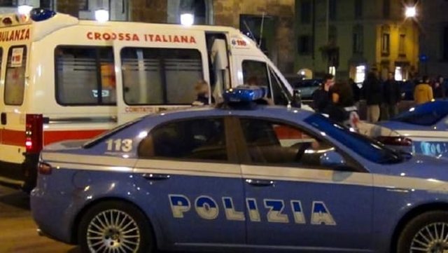 TENTOI T’I ARRATISEJ POLICISË ITALIANE/ Shqiptari bie nga dritarja dhe plagoset rëndë
