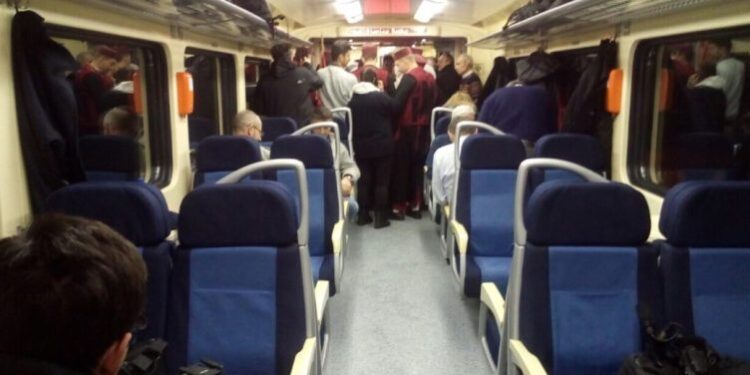 FALAS ME TREN PËR 30 DITË NË EVROPË/ BE jep 38 mijë bileta, ja kush përfiton