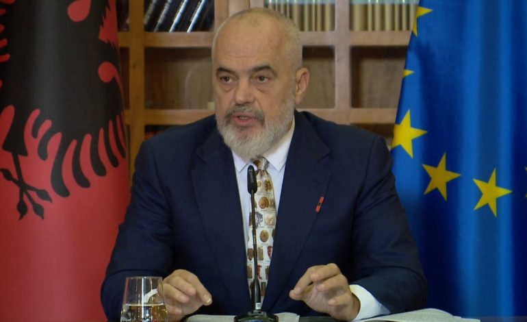 SULMI TERRORIST NË TURQI/ Reagon Rama: Akt i neveritshëm frikacak që Shqipëria e dënon ashpër