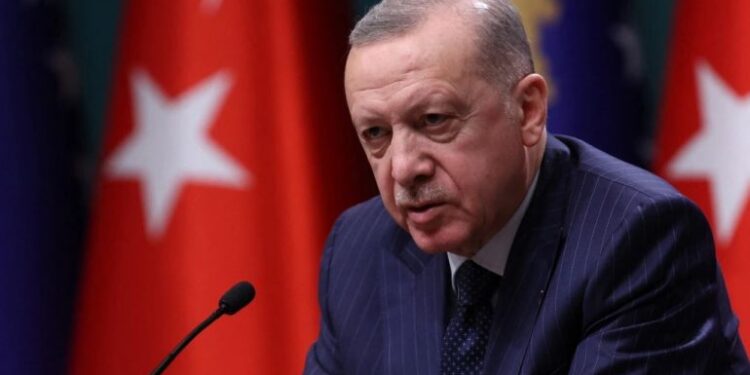 KRITIKA BE-SË/ Erdogan: Nuk presim më asgjë, na lanë pas dere për 40 vjet