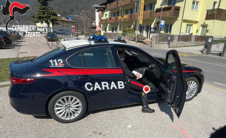 KËRKOHEJ NGA INTERPOLI PËR DROGË/ Arrestohet kamerieri shqiptar në