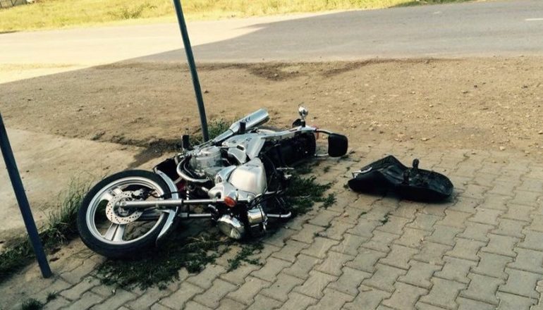 TRAGJIKE NË BERAT/ 65-vjeçari humb jetën pasi u aksidentua me motor (EMRI)