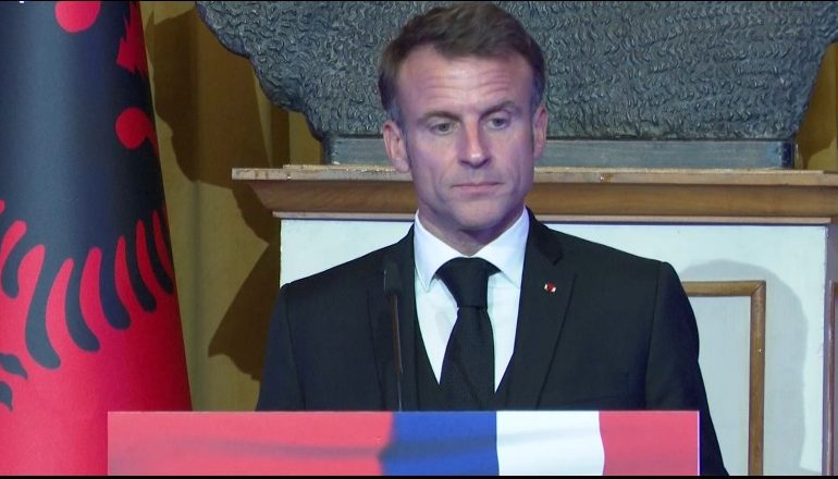 EMANUEL MACRON VIJON VIZITËN NË TIRANË/ Sot pritet me ceremoni shtetërore nga Begaj! Konferencë me Ramën