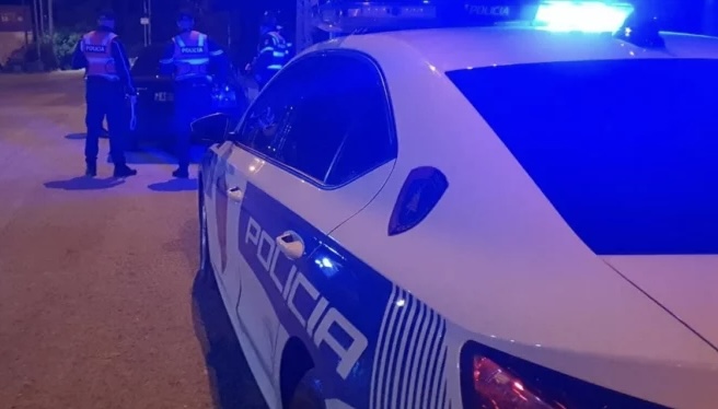 AKSIONI/ Policia ‘zbarkon’ në Shkodër, kryen kontrolle për arrestimin e personave të shpallur në kërkim