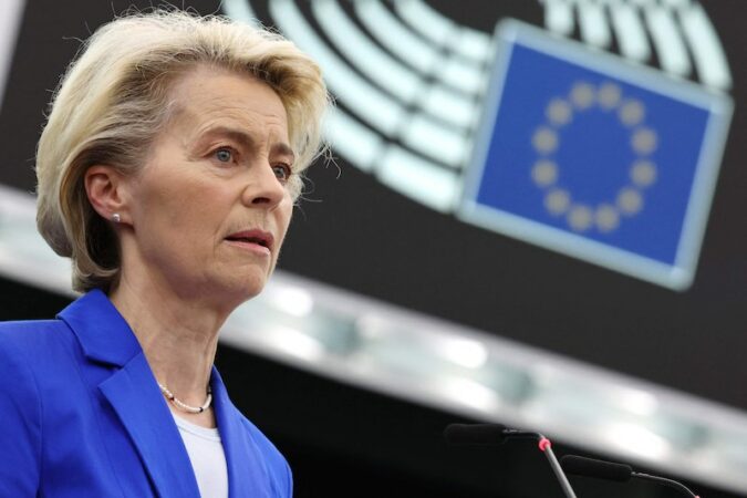 VON DER LEYEN NIS SOT TURIN NË KRYEQYTETET E BALLKANIT/ Të hënën takohet me Osmanin e Kurtin në Prishtinë