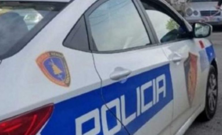 “ÇMENDET” I RIU NË VLORË/ Qëllon me armë pranë banesës së dy vëllezërve pas një konflikti…