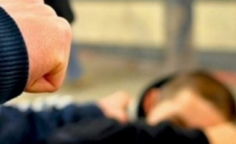 DHUNA BRENDA FAMILJES/ Rrihen dy vëllezërit në Tiranë, përfundojnë në Komisariat