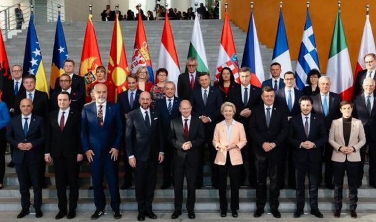 ANALIZA E DW: A duhet të kemi pritshmëri nga Samiti i Berlinit në Tiranë?
