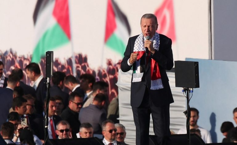 NË 100-VJETORIN E KRIJIMIT TË SHTETIT MODERN TURK/ Erdogan i jep fund marrëdhënies me Izraelin, kujton “kufijtë e zemrës”…