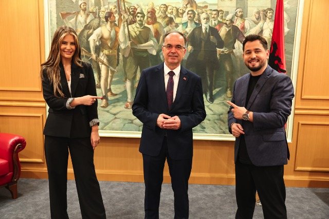 “TË PATHËNAT” E PRESIDENTIT/ Çfarë i ndodhi në fluturimin në New York