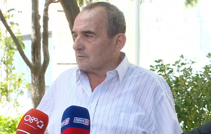 “PËRFUNDOI NË KOMA NGA ANESTEZIA”/ Gjyshi i 3-vjeçarit që ndërroi jetë pasi ishte te dentisti: Djalin s’e kthejmë dot…