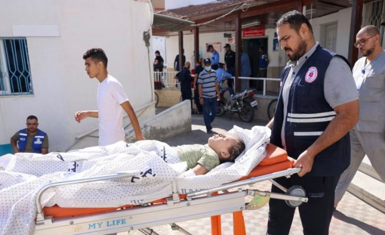 BOMBARDIMET NË GAZA/ Autoritetet: Mijëra persona mund të vdesin në mungesë furnizimesh