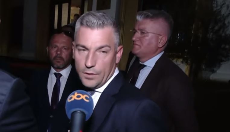 GODITI DEPUTETIN E PS/ Nallbati nuk tregon shenjë pendese: S’kam asnjë koment