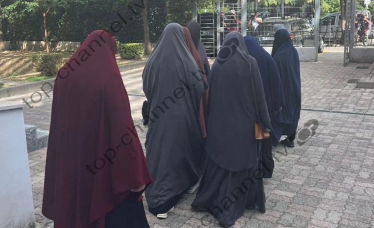EMRAT/ U rikthyen nga Siria, SPAK dërgon për gjykim 23 persona
