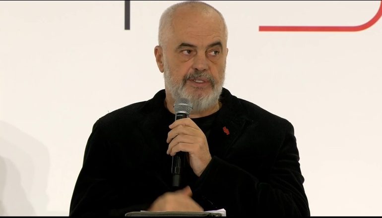 PS MBLEDH ASAMBLENË E ZGJERUAR NË POGRADEC/ Rama: Buxheti për 2024-ën ka 400 mln euro për rritje pagash, rroga mesatare do të…