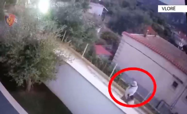 E PËSON KEQ/ Vodhën një shumë parash në një banesë në Vlorë, arrestohet një prej autorëve