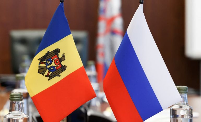 PËRSHKALLËZOHEN TENSIONET ME RUSINË/ Moldavia akuzohet për shtypjen e opozitës pro-ruse