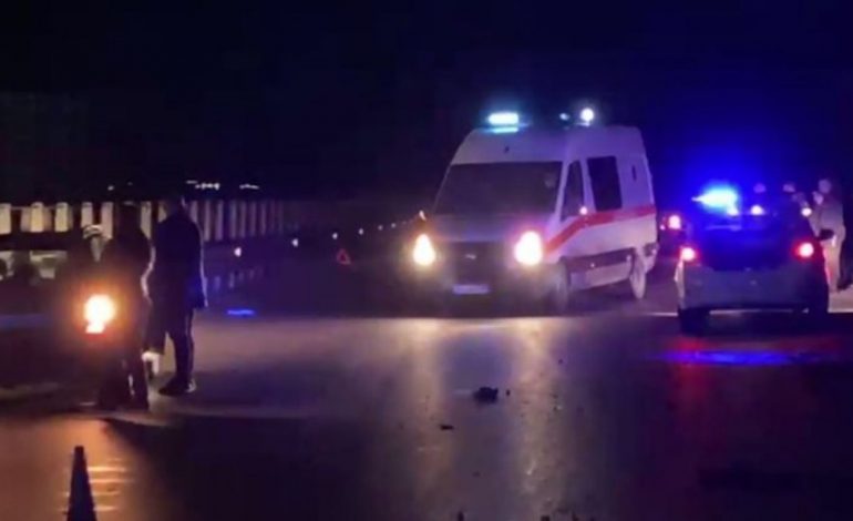 VRAU GREKUN PAS SHERRIT PËR NJË DOZË HEROINË/ Shpallet në kërkim shqiptari në Greqi (EMRI)