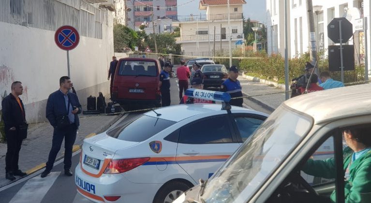 DETAJET E PARA/ Shpërthen tritoli në Laprakë, dëmtohet një biznes