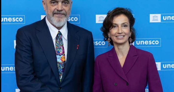 RAMA NË FRANCË/ Pritet nga drejtoresha e përgjithshme e UNESCO-s: Për të adresuar në Sesionin e nivelit të lartë të…