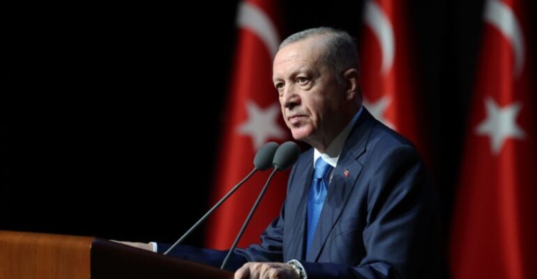 LUFTA E PËRGJAKSHME NË GAZA/ Erdogan del garant për ndërmjetësimin e konfliktit të armatosur Izrael-Hamas