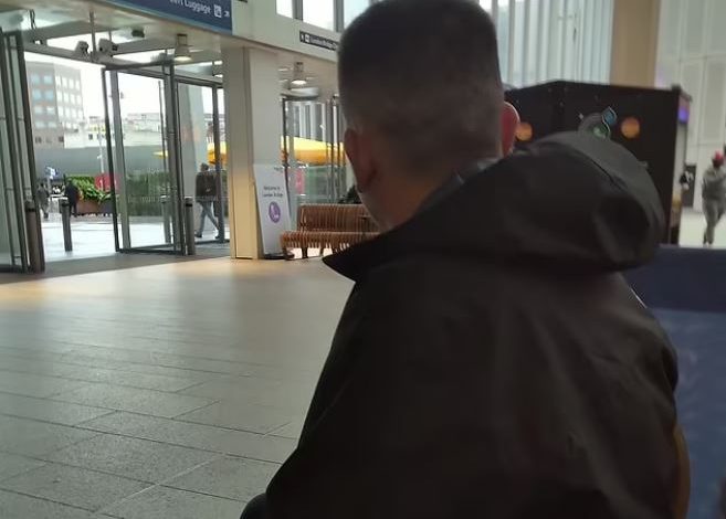 DO DEPËRTOHET NË AFRIKË/ Nuk e di ku i bie Ruanda”, emigranti shqiptar në Britani: Doja të fitoja të ardhura…