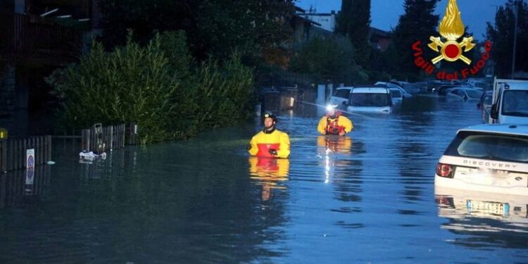 MOTI I KEQ/ Dëmi nga përmbytjet në Toscana i kalon 300 mln euro, deri tani të paktën 7 viktima