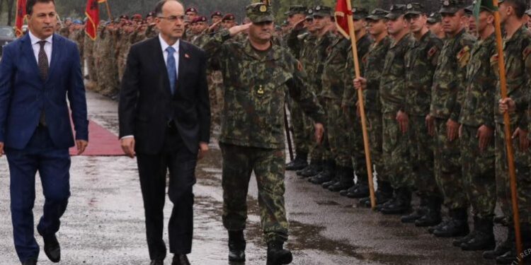 111-VJETORI I KRIJIMIT TË FORCAVE TË ARMATOSURA/ Begaj: Mirënjohje dhe përulje për sakrificat e efektivëve