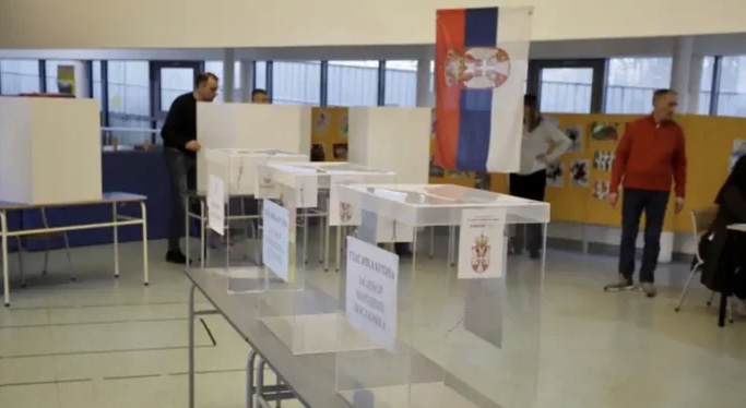 THIRRJE PËR SHQIPTARËT NË LUGINËN E PRESHEVËS/ Sot Serbia mban zgjedhjet parlamentare, lokale e krahinore