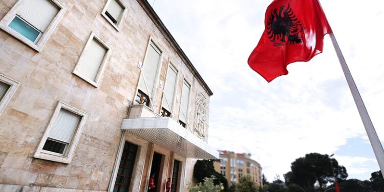 VENDIMI I QEVERISË/ Shqipëria hap ambasadë në Bosnjë Hercegovinë