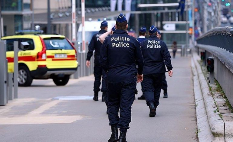 E RËNDË/ Vritet një 15-vjeçar pranë Parisit, viktimë e re e rivalitetit mes të rinjve