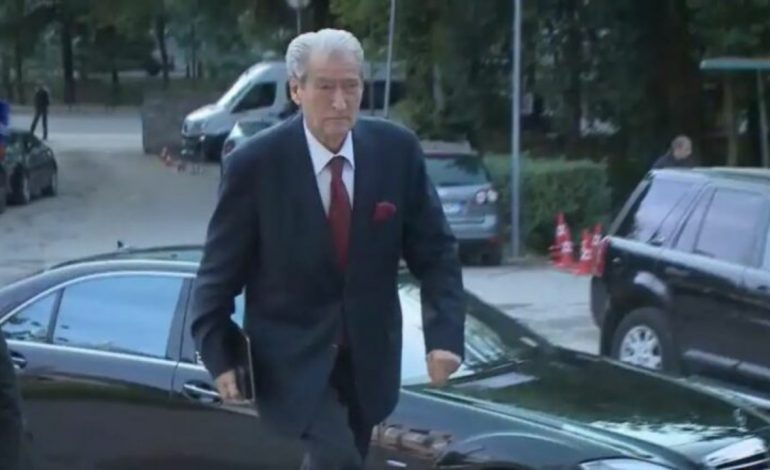 “E MORA VESH NGA MEDIAT”/ Kërkesa e SPAK për imunitetin, Berisha: Faza e parafundit për asgjesimin e opozitës