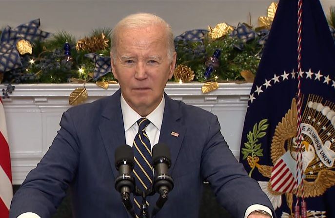LUFTA NË GAZA/ Presidenti Biden takohet me familjet e pengjeve