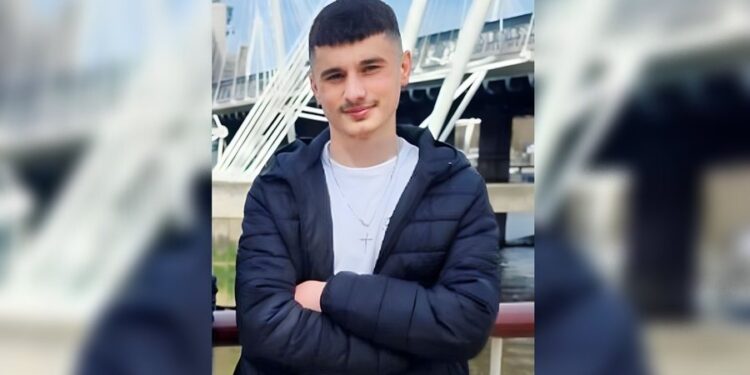 EMRI DHE FOTO/ Zhduket 17-vjeçari shqiptar në Britaninë e Madhe, policia thirrje për ndihmë