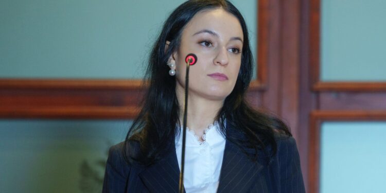SFIDAT DHE KËRCËNIMET/ Qeveria miraton strategjinë e re të Sigurisë Kombëtare