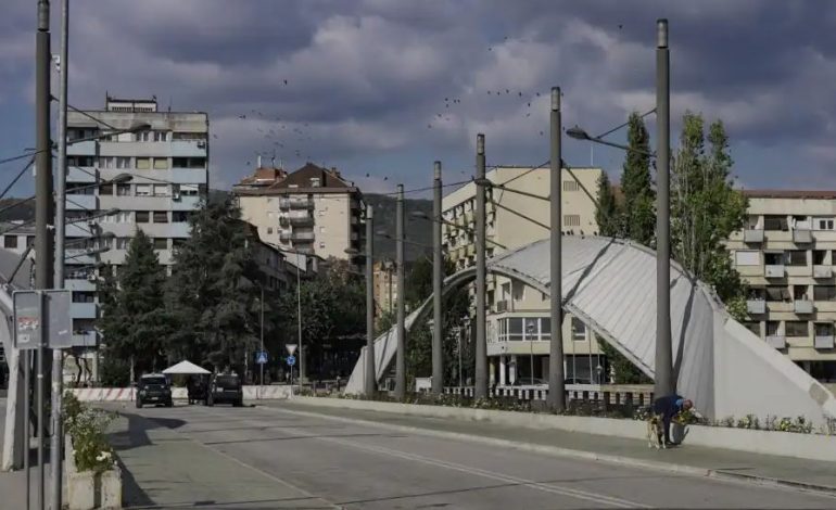 “PO RRËMBEHET TOKA”/ Ndarja e parcelave në Veri, Serbia u drejtohet ndërkombëtarëve