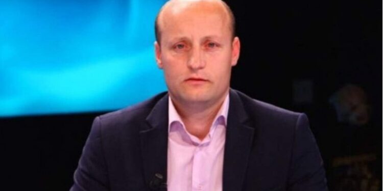 I KONTROLLON BANESËN/ SPAK ndalon gazetarin Elton Qyno, i kërkon të zbulojë burimet e informacionit