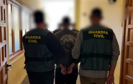 “DUAM 100 MIJË EURO, OSE…”/ Shqiptarët marrin peng bashkëkombësin në Spanjë, e liron policia