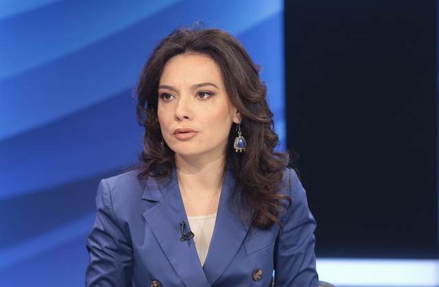 VETËVRASJA E 41-VJEÇARES/ Reagon Spiropali: Gjuha e denigrimit të grave kalon pa u dënuar, duhet ndërhyrje në legjislacion