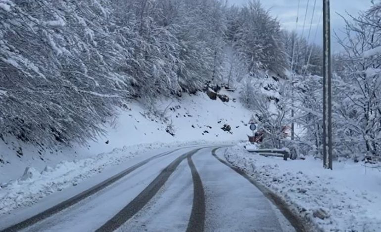 RESHJE DËBORE NË QARKUN E KORÇËS/ Ja si paraqitet situata në juglindje të vendit
