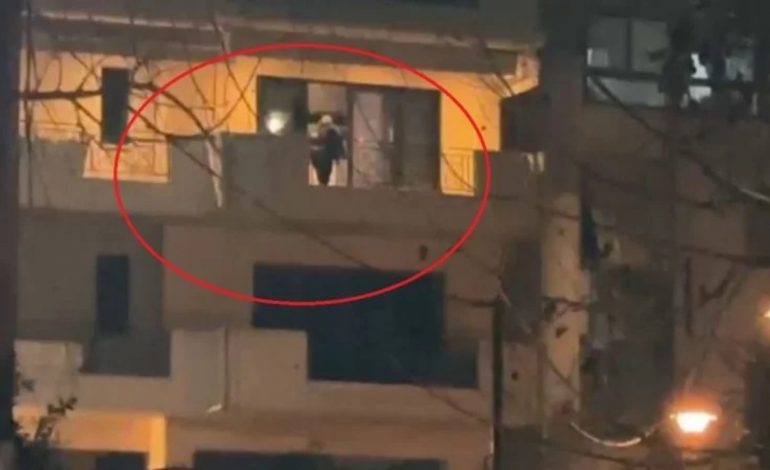 DETAJET NGA ATENTATI MAFIOZ NË VLORË/ Makina e autorëve qëndroi 30 minuta e parkuar para pallatit të 22-vjeçarit