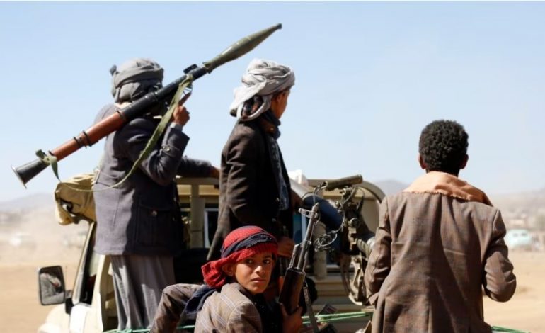 PAS KUNDËRPËRGJIGJES/ SHBA dhe Britania bëjnë hapin e radhës, pritet të njoftojnë rikthimin e grupit Houthi në listën e organizatave terroriste
