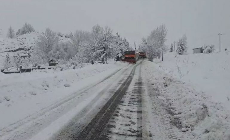 STUHIA DHE DËBORA NGA VERIU NË JUG/ Si paraqitet situata nga moti i keq në të gjithë vendin