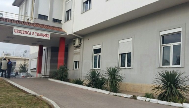 AKSIDENTOHET 5-VJEÇARI NË VLORË/ Në gjendje të rëndë dërgohet te Trauma! Ka nevojë për gjak