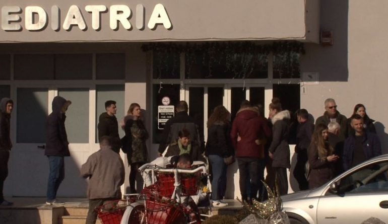 11 RASTE FRUTHI NË SHQIPËRI/ Ministrja mesazh prindërve: Vaksinoni në kohë fëmijët