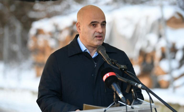 QEVERIA TEKNIKE/ Jep dorëheqjen kryeministri i Maqedonisë së Veriut, Dimitar Kovaçevski