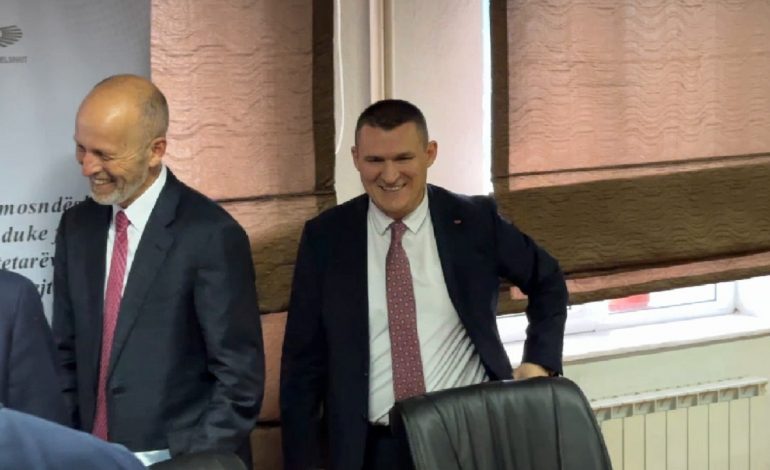 ÇFARË PO NDODH ME HETIMIN NDAJ ILIR METËS? Kreu i SPAK: S’na bën përshtypje presioni politik…