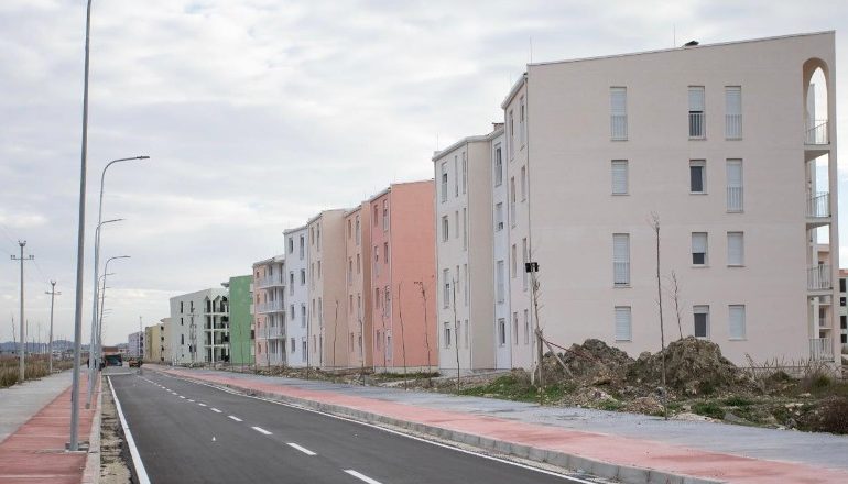 RINDËRTIMI PAS TËRMETIT NË DURRËS/ 996 apartamente në Spitallë drejt përfundimit