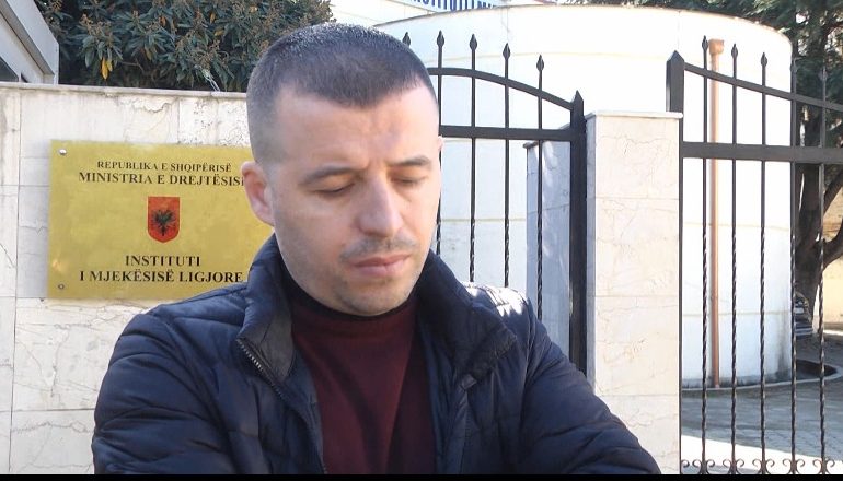 E REJA HUMBI JETË PAS NDËRHYRJES PLASTIKE/ Vëllai: Vuante nga kanceri, mjekët i thanë se s’ka rrezik! I ra trombozë
